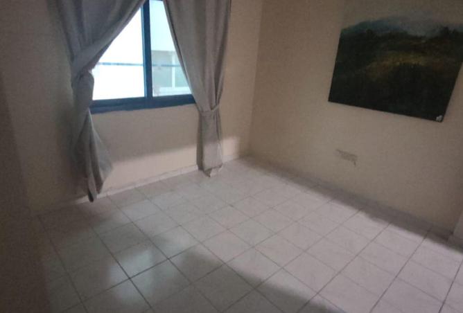 84085651 - Property Main Image