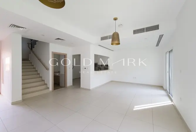 156902825 - Property Image 2