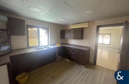 Villa - 5 Bedrooms - 5 Bathrooms for rent in Al Safa 2 - Al Safa - Dubai