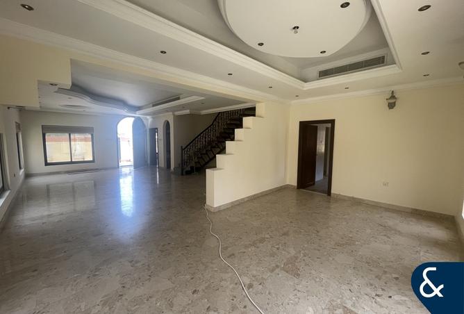 132024654 - Property Image 2