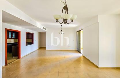 Apartment - 2 Bedrooms - 3 Bathrooms for rent in Murjan 6 - Murjan - Jumeirah Beach Residence - Dubai