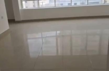 Apartment - 3 Bedrooms - 3 Bathrooms for sale in Narjes Tower - Al Khan Lagoon - Al Khan - Sharjah