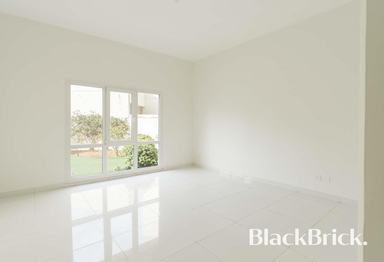 LAKE-FACING TYPE 9 | LARGE PLOT | AVAILABLE NOW photo 18