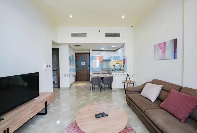 127028108 - Property Image 2