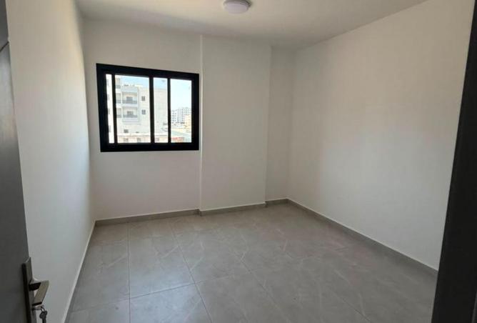 114612375 - Property Image 2