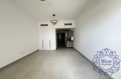 Apartment - 1 Bedroom - 1 Bathroom for rent in Valoura Residence - Nad Al Sheba 1 - Nad Al Sheba - Dubai