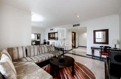 شقة - 2 غرف نوم - 2 حمامات للايجار في مرجان 4 - مرجان - جميرا بيتش ريزيدنس - دبي