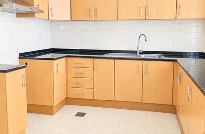 Apartment - 1 - 1 for rent in Building F03 - CBD (Central Business District) - International City - Dubai