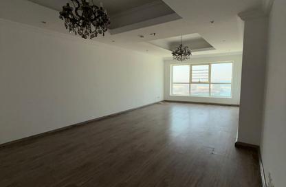 Apartment - 3 - 4 for sale in Al Khan - Sharjah