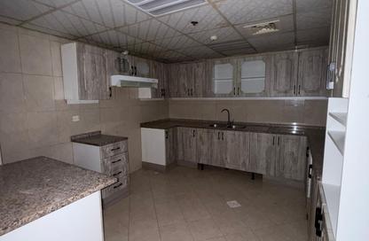 Apartment - 3 - 4 for sale in Al Khan - Sharjah