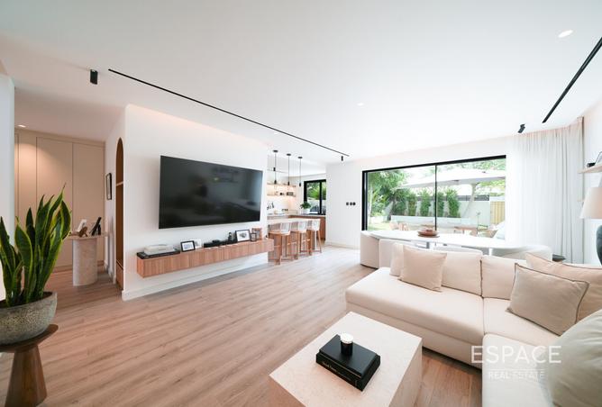 127007781 - Property Image 2