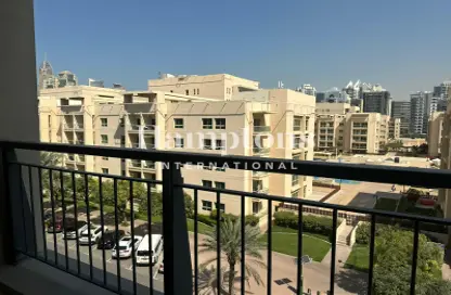 Apartment - 1 Bedroom - 2 Bathrooms for rent in Travo Tower B - Travo - The Views - Dubai