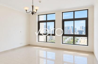 Apartment - 2 - 3 for rent in The Links West Tower - The Links - The Views - Dubai