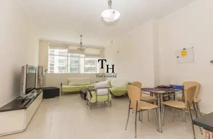 Apartment - 1 Bedroom - 1 Bathroom for rent in Burj Al Nujoom - Downtown Dubai - Dubai
