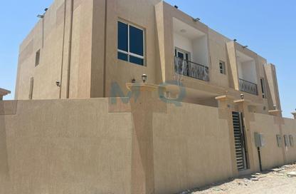 Duplex - 3 Bedrooms - 4 Bathrooms for rent in Seih Al Uraibi - Ras Al Khaimah