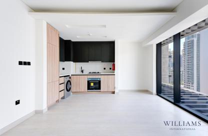Apartment - 1 Bedroom - 2 Bathrooms for sale in Marina Living - Dubai Marina - Dubai