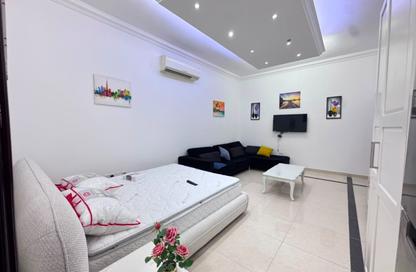Apartment - Studio - 1 for rent in Khalifa City A Villas - Khalifa City A - Khalifa City - Abu Dhabi