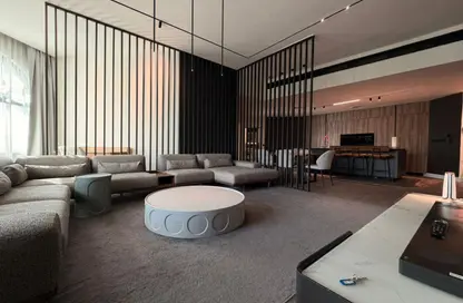 Apartment - 3 Bedrooms - 4 Bathrooms for rent in Shoreline Apartments - Palm Jumeirah - Dubai