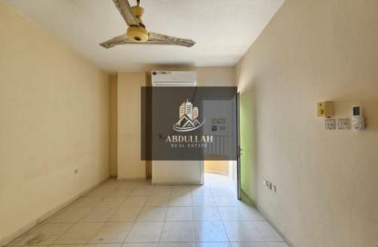 Apartment - 1 - 1 for rent in Muwaileh 29 Building - Muwaileh - Sharjah