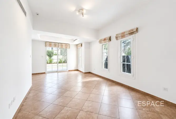 158709053 - Property Image 3