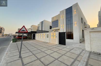Villa - 5 Bedrooms - 7 Bathrooms for sale in Al Helio 2 - Al Helio - Ajman