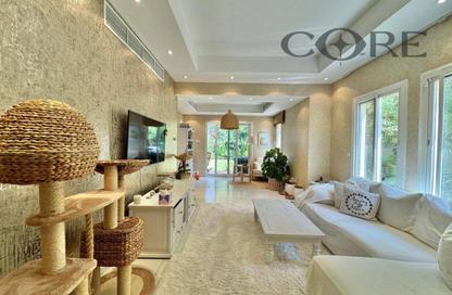 Villa - 3 - 4 for rent in Springs 8 - The Springs - Dubai