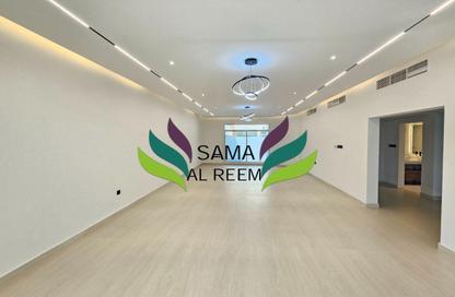 Villa - 4 Bedrooms - 4 Bathrooms for rent in Jumeirah 3 Villas - Jumeirah 3 - Jumeirah - Dubai Villa - 4 Bedrooms - 4 Bathrooms for rent in Jumeirah 3 Villas - Jumeirah 3 - Jumeirah - Dubai