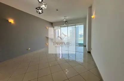 شقة - غرفة نوم - 2 حمامات للايجار في تفريعة القنال 1 - أبراج الجولف - مدينة دبي الرياضية - دبي