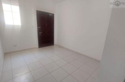 Villa - 3 Bedrooms - 3 Bathrooms for rent in Springs 2 - The Springs - Dubai