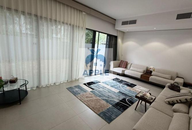 76131363 - Property Image 3