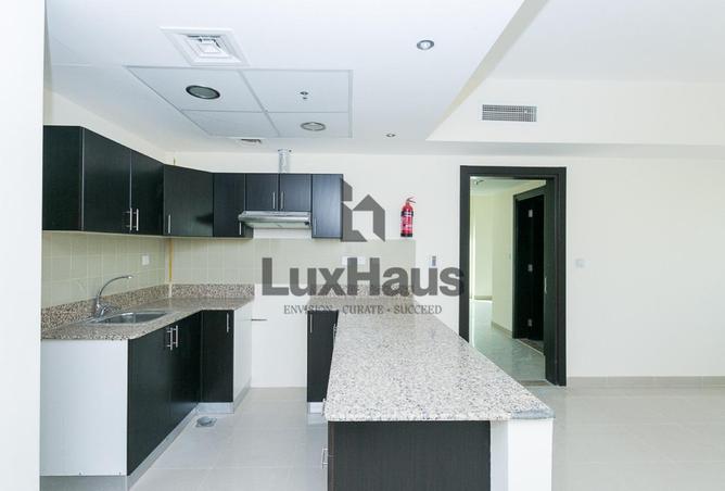 71119356 - Property Image 2