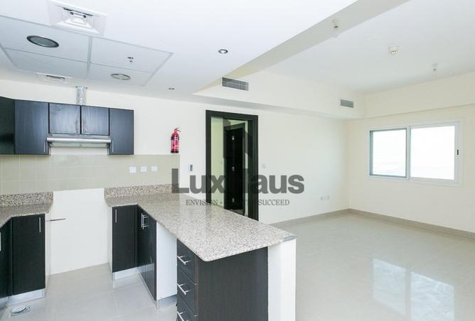 71119356 - Property Main Image