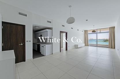 Apartment - 1 Bedroom - 2 Bathrooms for rent in Azure Residences - Palm Jumeirah - Dubai