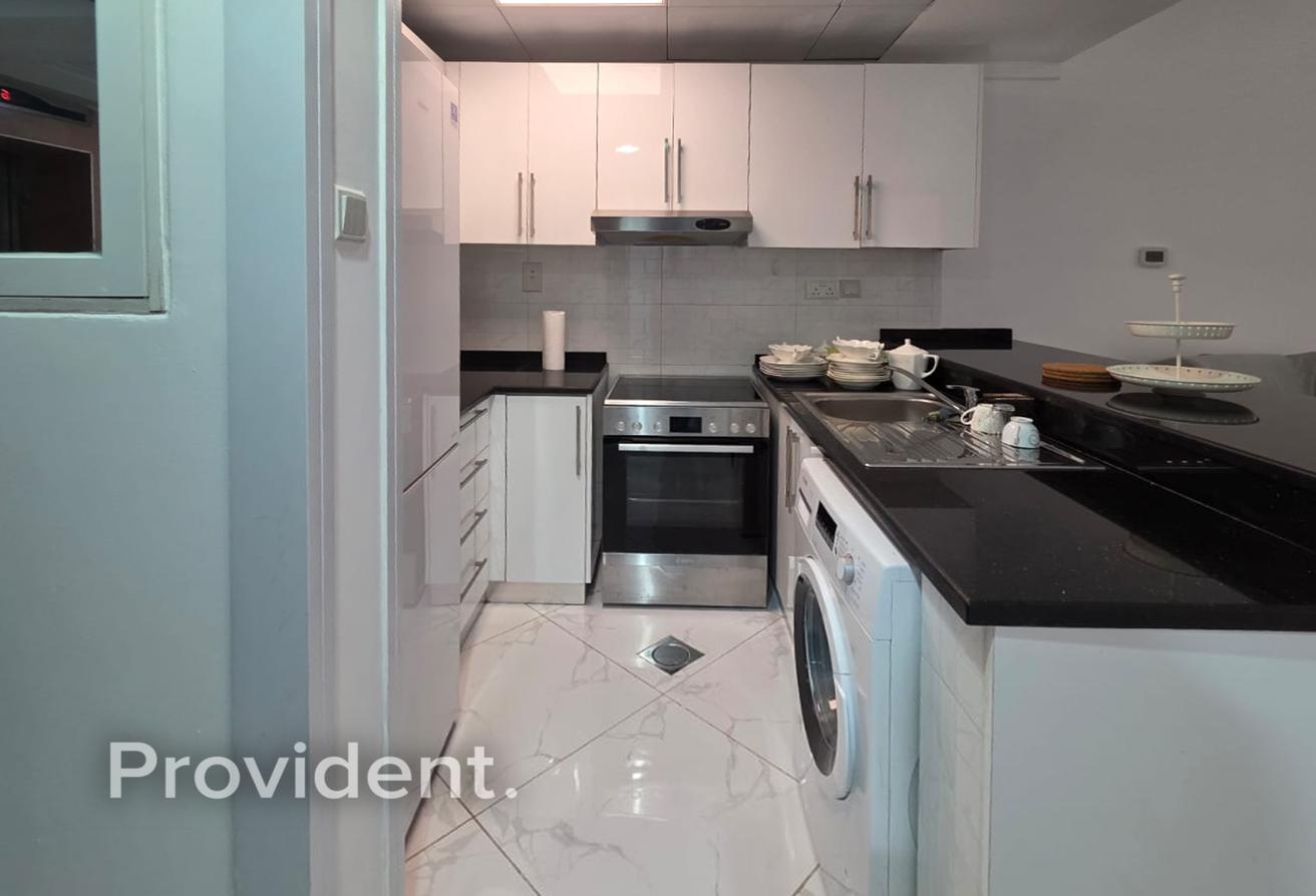 Available 1st Oct | Furnished | Marina View photo 10