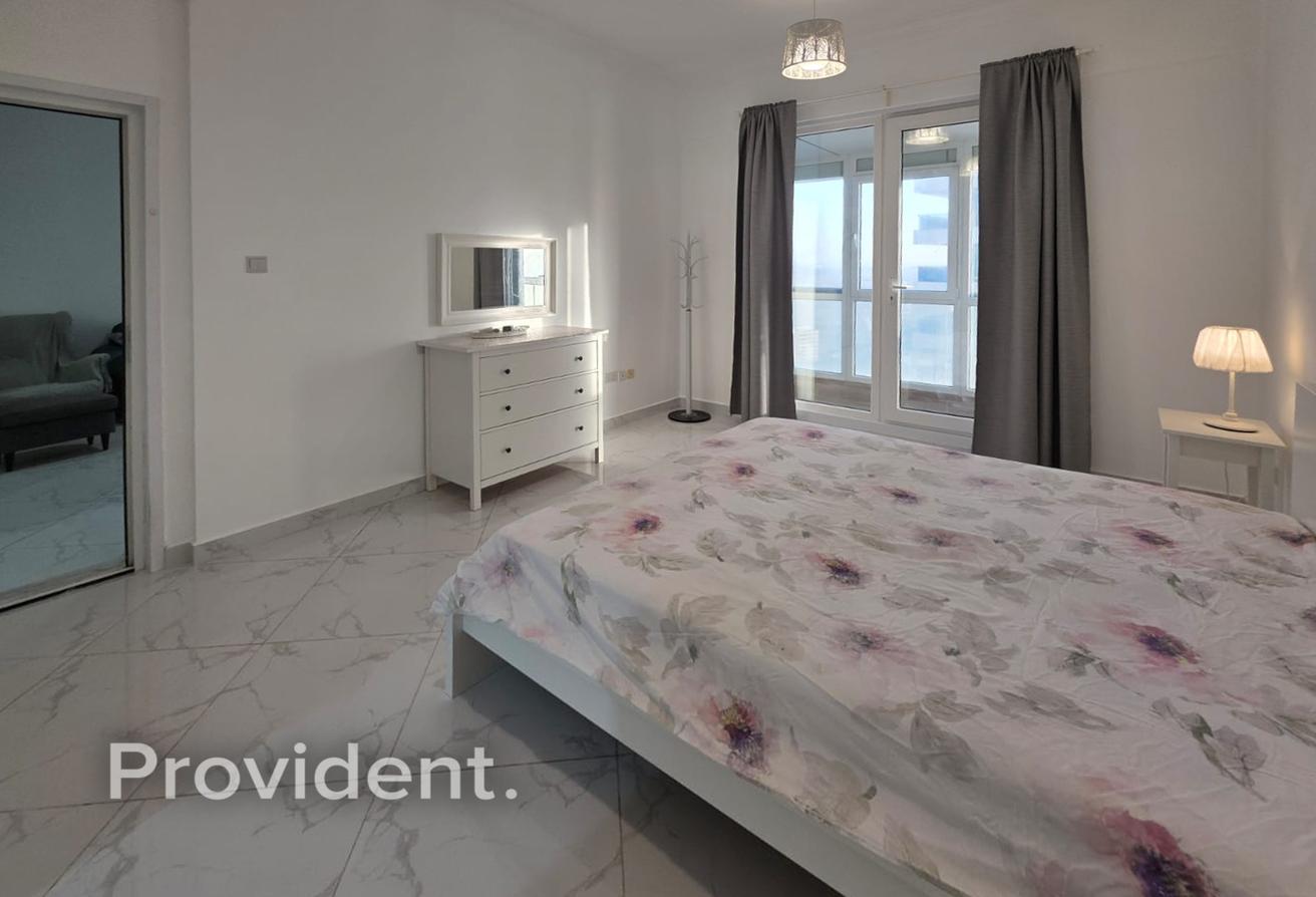 Available 1st Oct | Furnished | Marina View photo 7