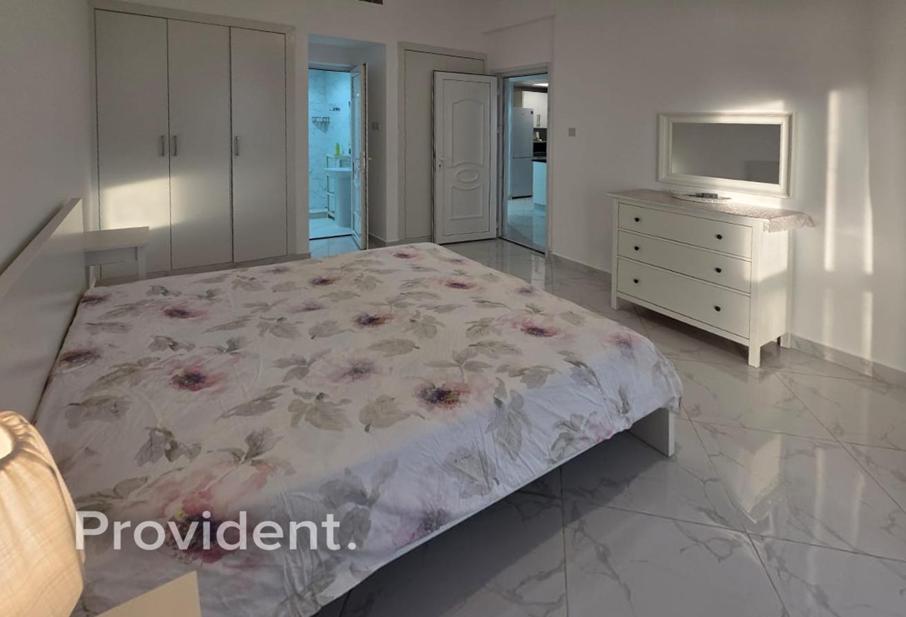 Available 1st Oct | Furnished | Marina View photo 14