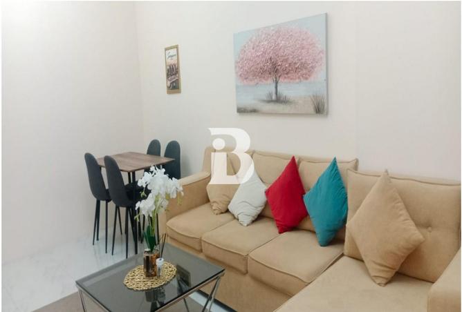 57772812 - Property Image 2