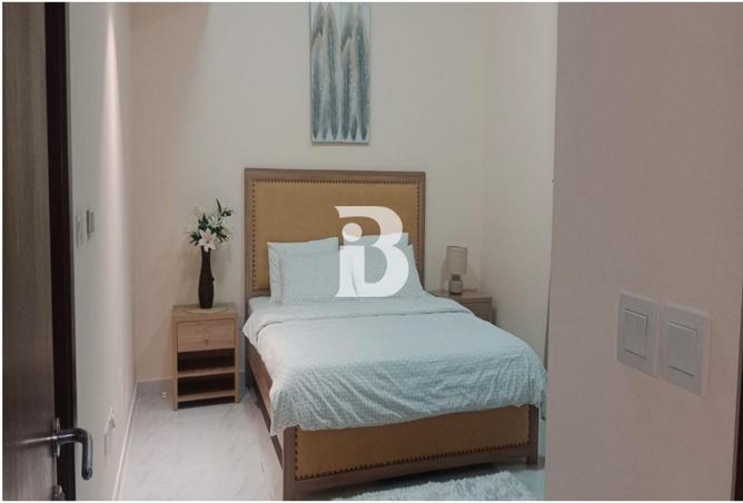 57772812 - Property Image 3