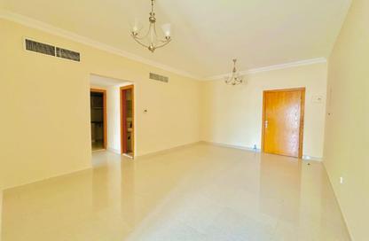Apartment - 2 - 2 for rent in Al Nahda Complex - Al Nahda - Sharjah Apartment - 2 - 2 for rent in Al Nahda Complex - Al Nahda - Sharjah