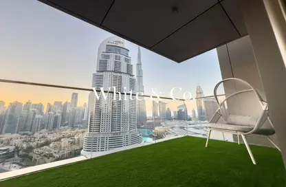 Apartment - 2 Bedrooms - 3 Bathrooms for sale in Boulevard Point - Downtown Dubai - Dubai