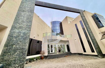Villa - 6 Bedrooms - 7 Bathrooms for rent in Al Barsha South 2 - Al Barsha South - Al Barsha - Dubai