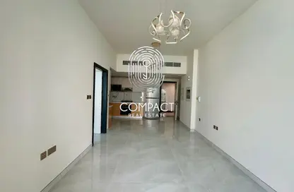 شقة - غرفة نوم - 1 حمام للايجار في سكايز من دانوب - ارجان - دبي