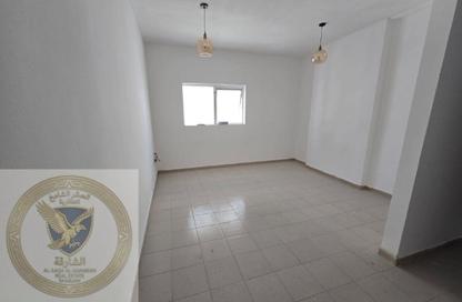 Apartment - 1 Bedroom - 1 Bathroom for rent in Al Qulaya'ah - Al Sharq - Sharjah