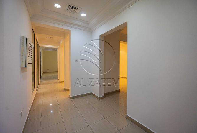 138782029 - Property Image 2