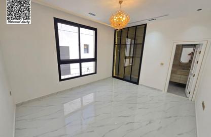 Villa - 5 Bedrooms - 7 Bathrooms for sale in Al Yasmeen 1 - Al Yasmeen - Ajman