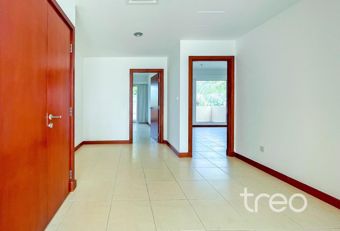 3 Bed Villa | Well Maintained | Vacant photo 19