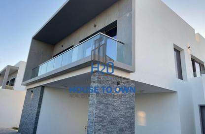 Villa - 4 - 5 for rent in Redwoods - Yas Acres - Yas Island - Abu Dhabi