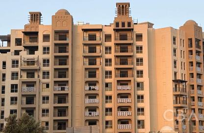 Apartment - 1 Bedroom - 2 Bathrooms for sale in Al Jazi - Madinat Jumeirah Living - Umm Suqeim - Dubai