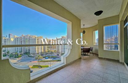 Apartment - 3 Bedrooms - 4 Bathrooms for rent in Al Das - Shoreline Apartments - Palm Jumeirah - Dubai