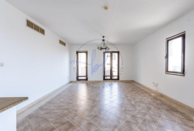 100412538 - Property Image 2